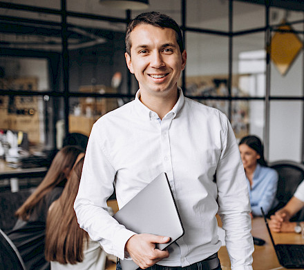 Arbeiten Sie in der Marketingabteilung der Optimum Group™